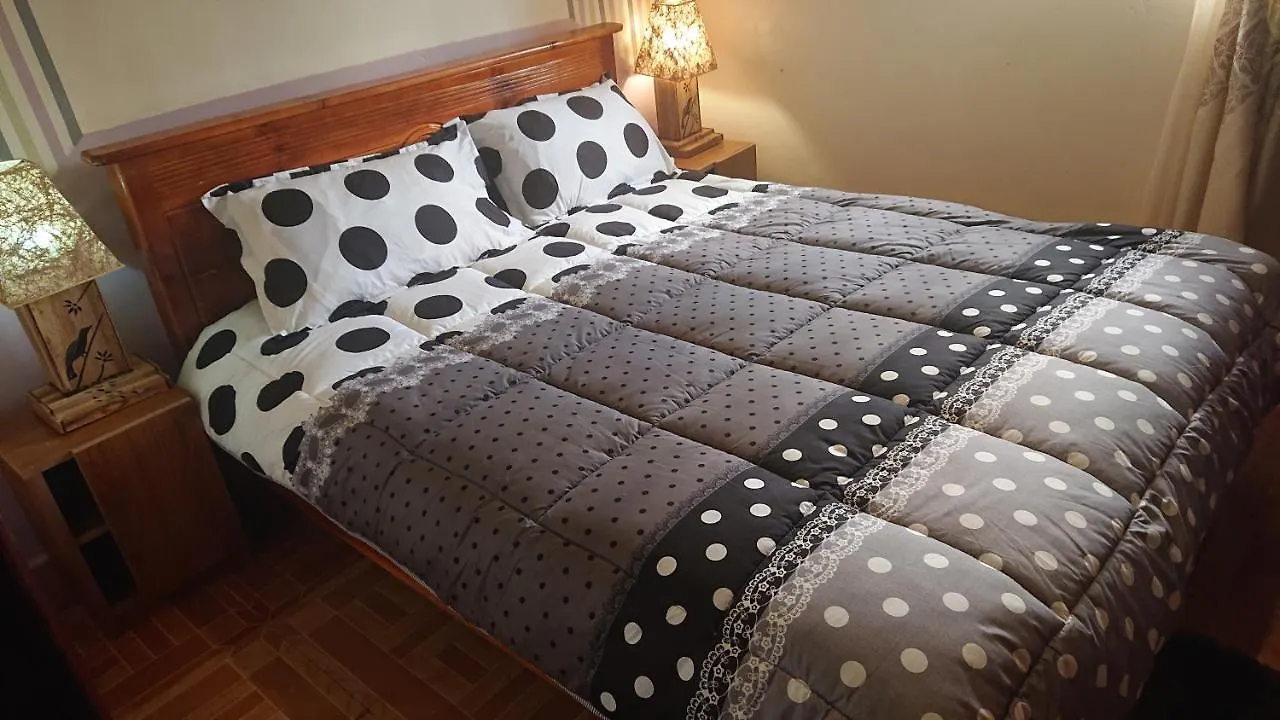 منزل للإقامة Residential Superb Rooms, With Wifi, Netflix, Parking, Kitchen كامبالا